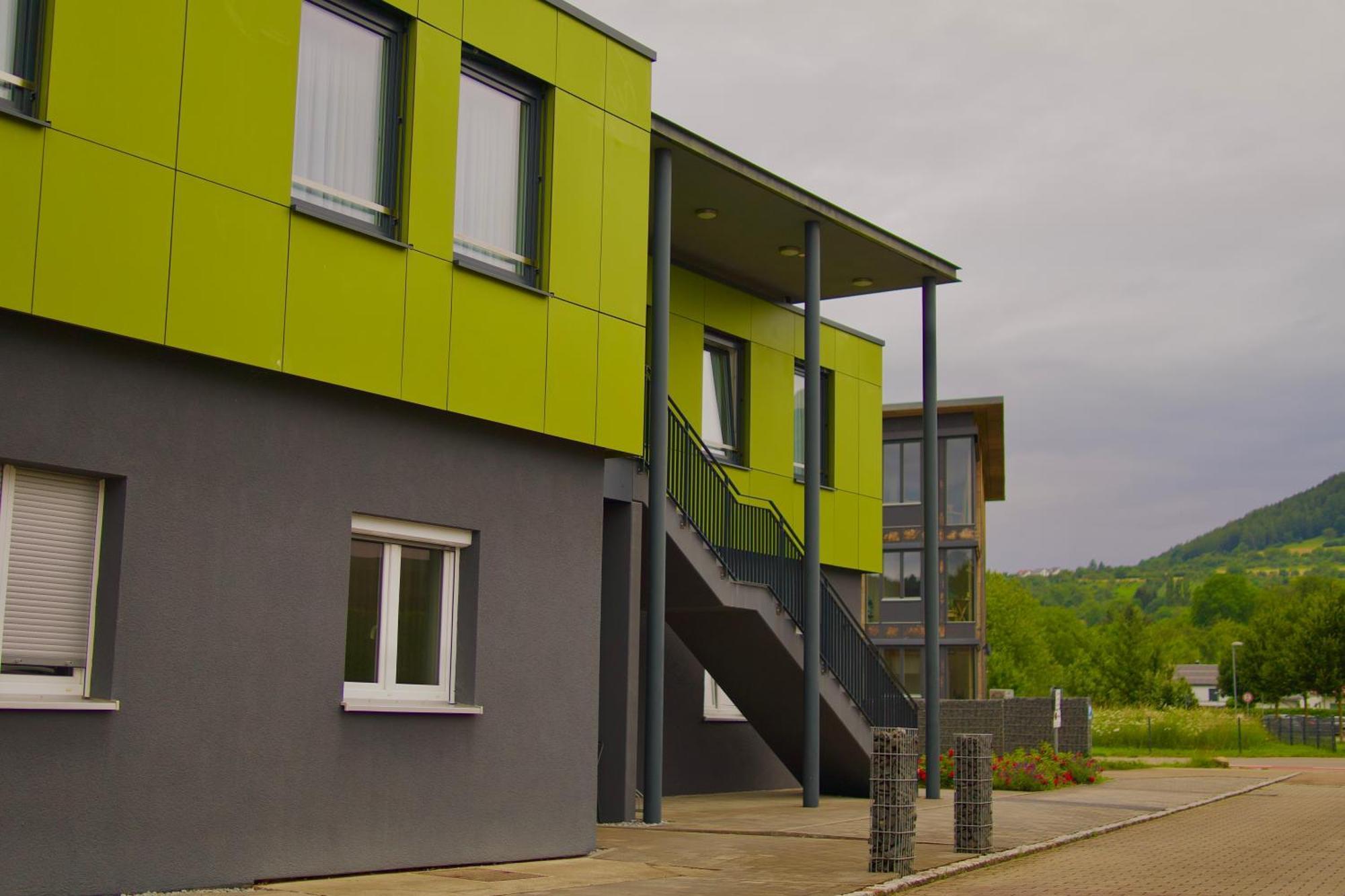 Bed & Breakfast Outlet Hotel Dettingen an der Erms Luaran gambar