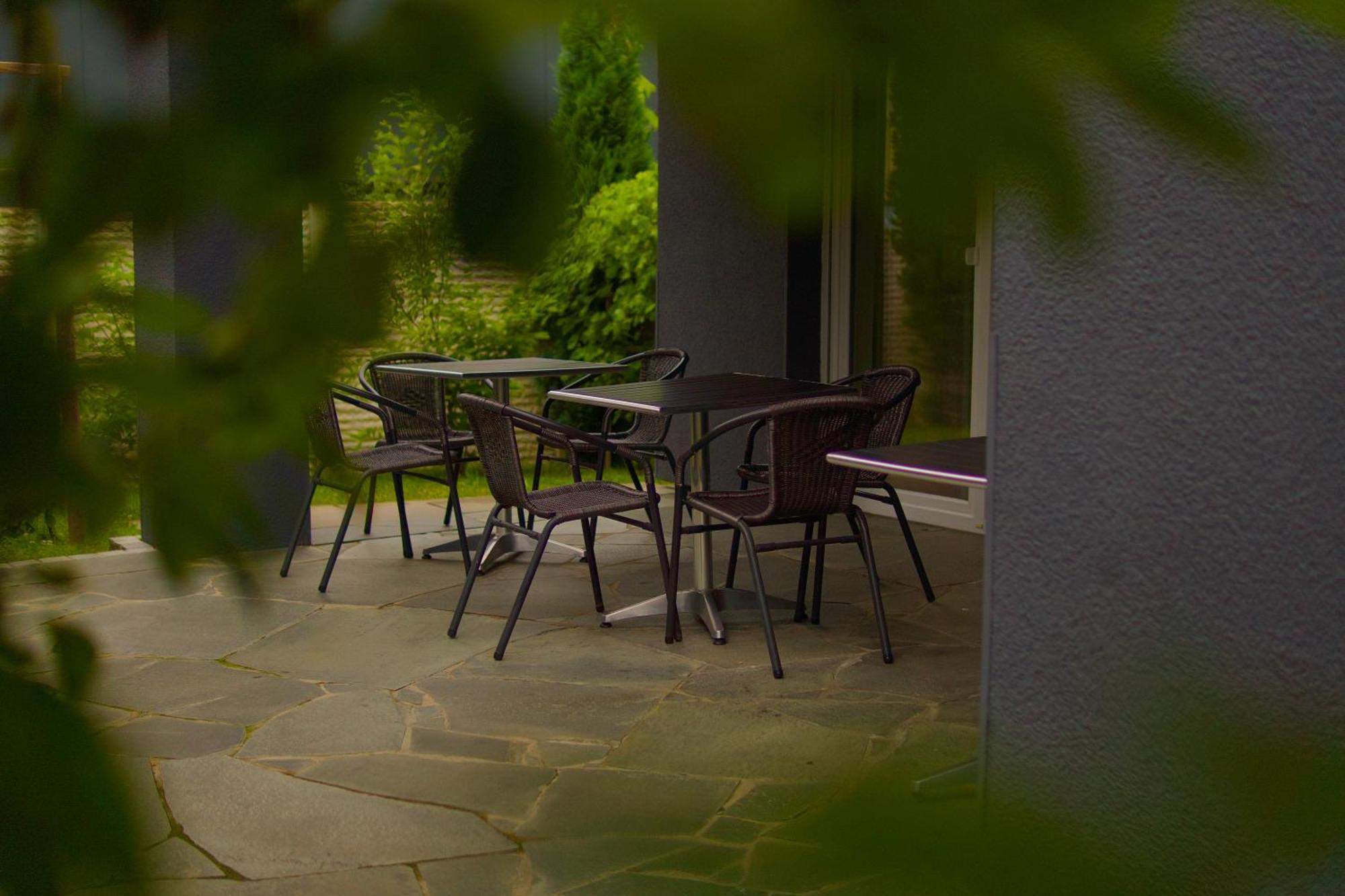 Bed & Breakfast Outlet Hotel Dettingen an der Erms Luaran gambar