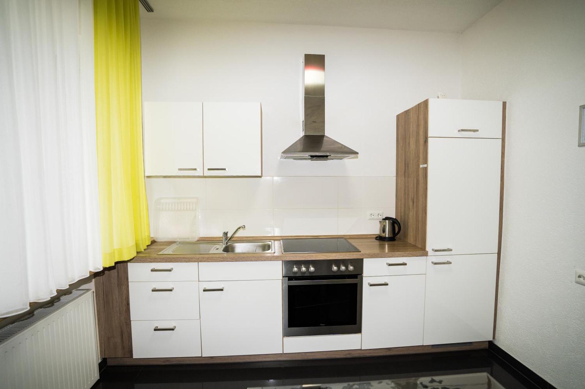 Bed & Breakfast Outlet Hotel Dettingen an der Erms Luaran gambar