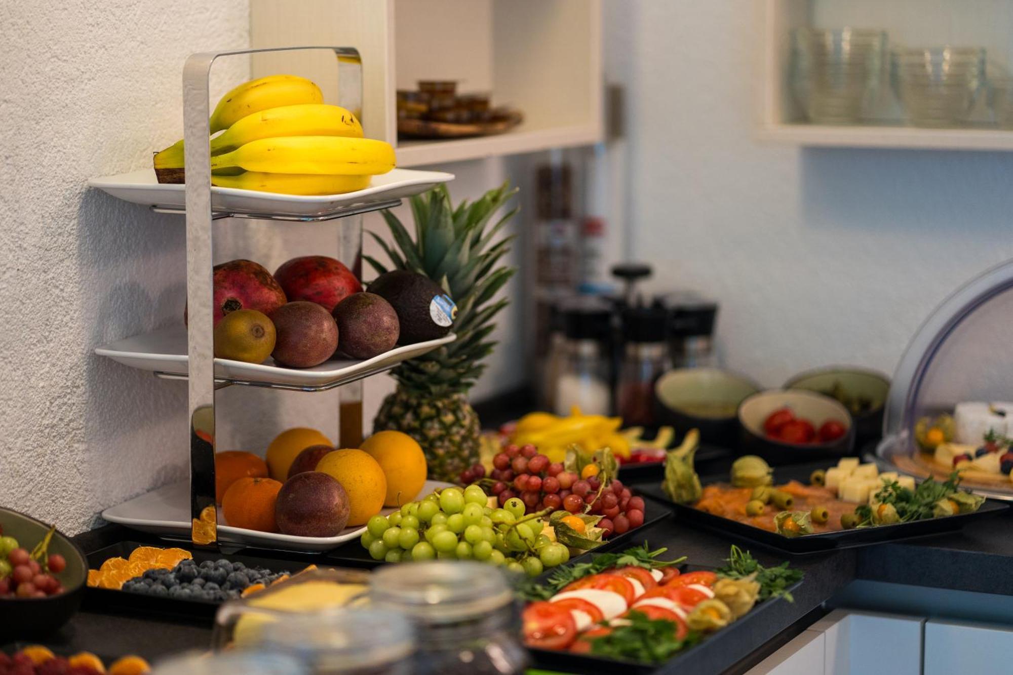 Bed & Breakfast Outlet Hotel Dettingen an der Erms Luaran gambar